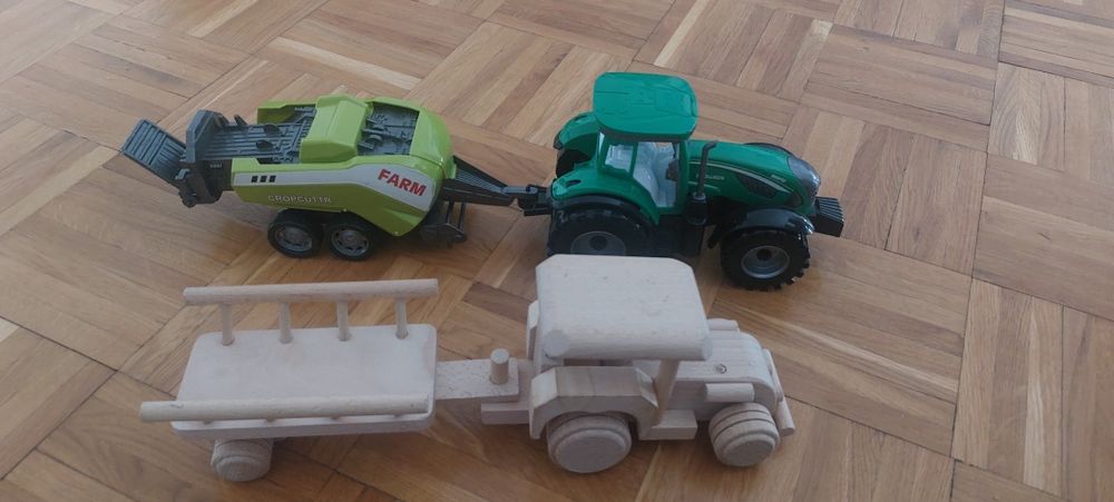 Pojazdy Traktor/śmieciarka/policja/ford/helikopter/samolot