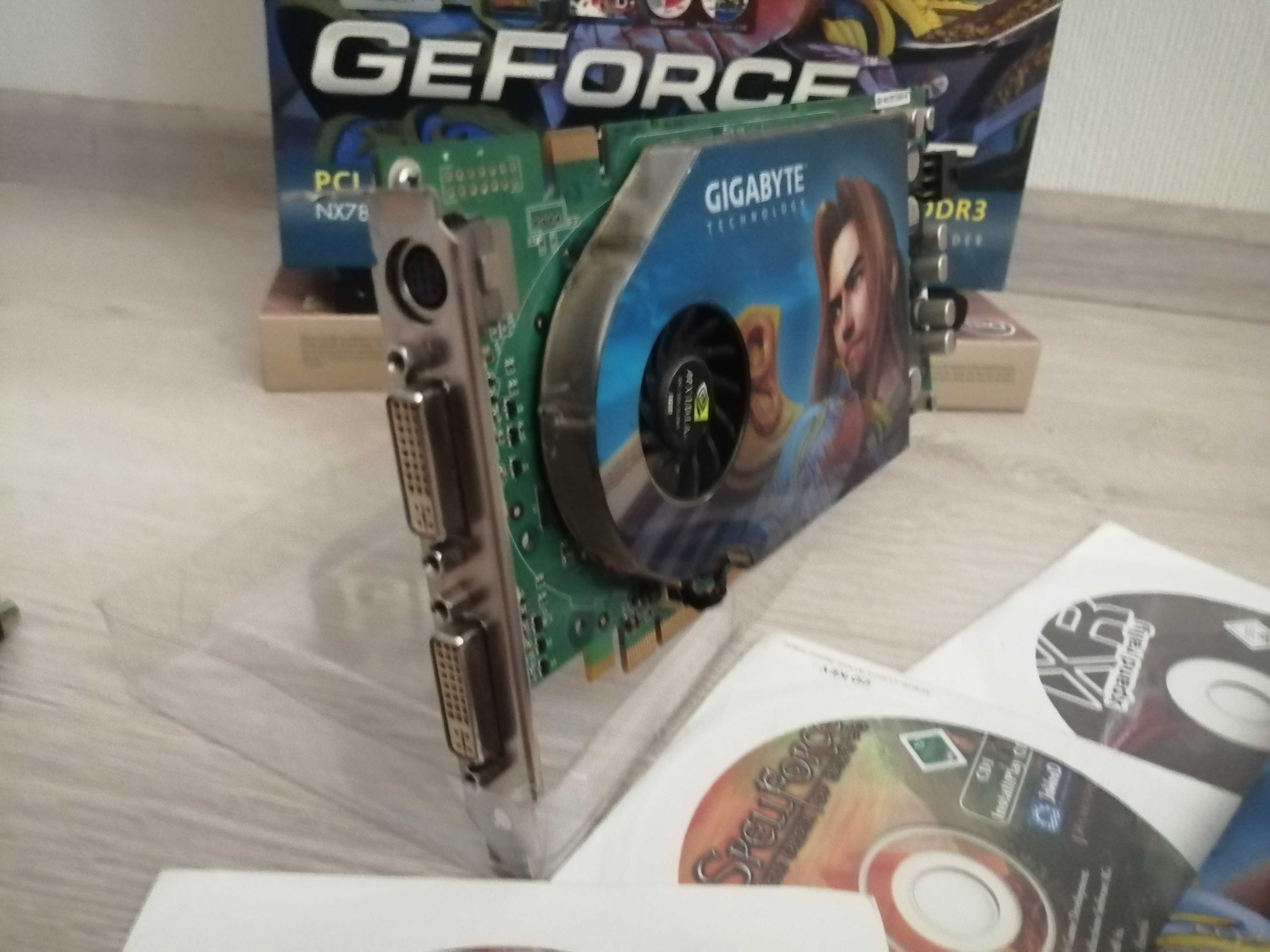 раритетная видеокарта  GeForce 7800 GT