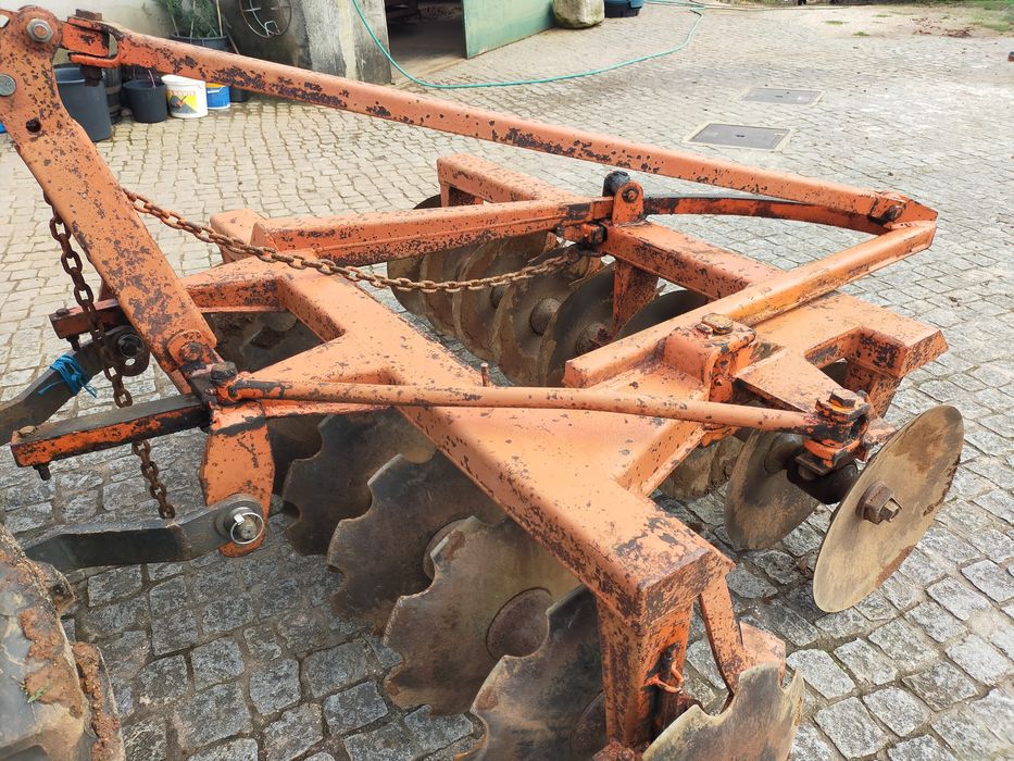 Grade de discos Galucho 18 discos