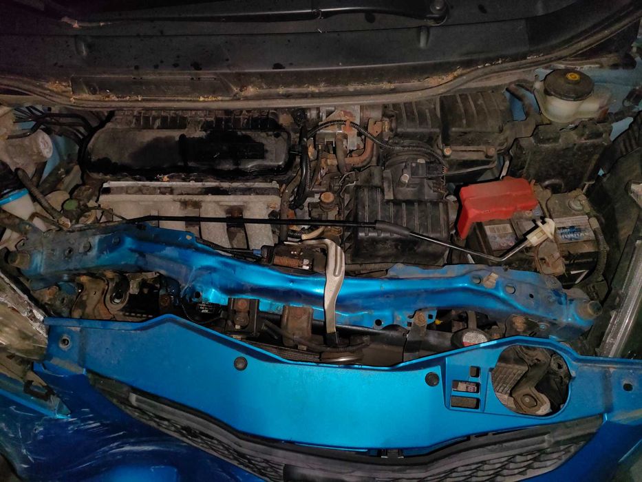 Honda Jazz uszkodzona