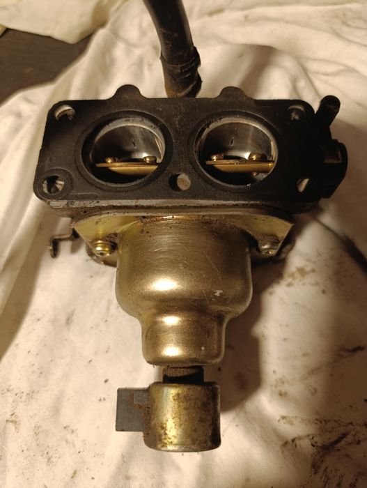 Silnik Briggs V2 Części Traktorek Kosiarka