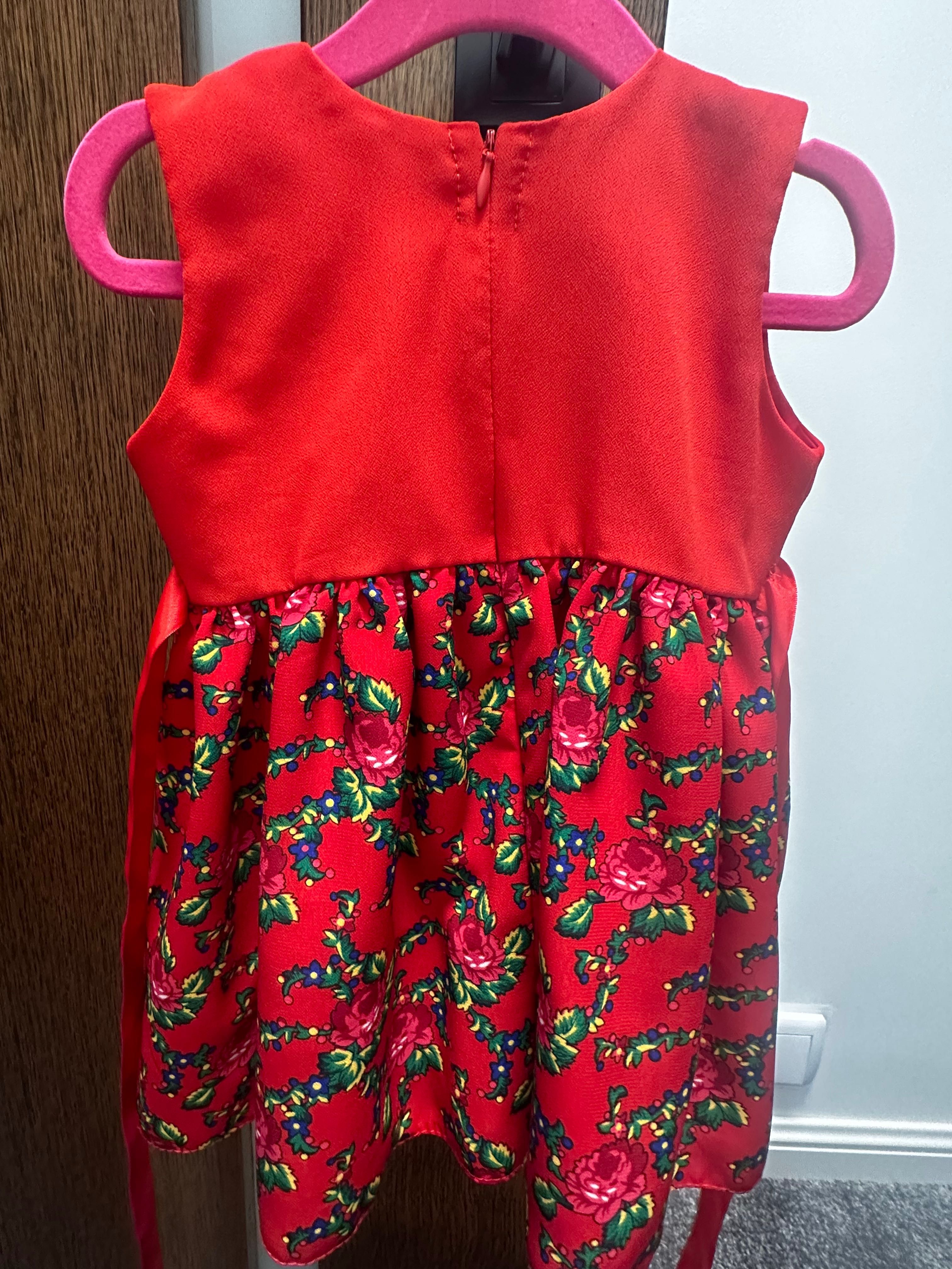 Czerwona, góralska sukienka rozmiar80