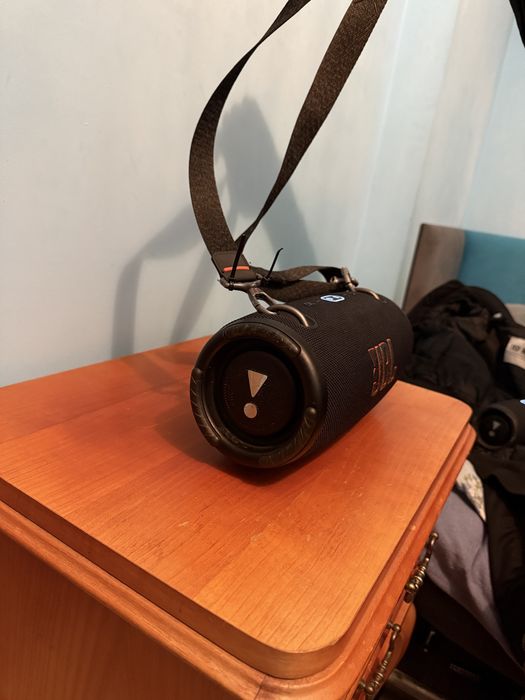 JBL Xtreme 3 charge flip boombox party box go marshall