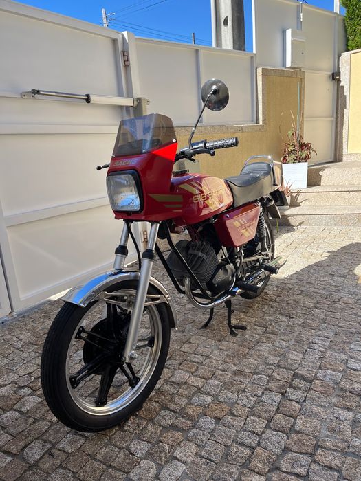 Mota sis sachs v6 Lotus toda restaurada pouco usada.