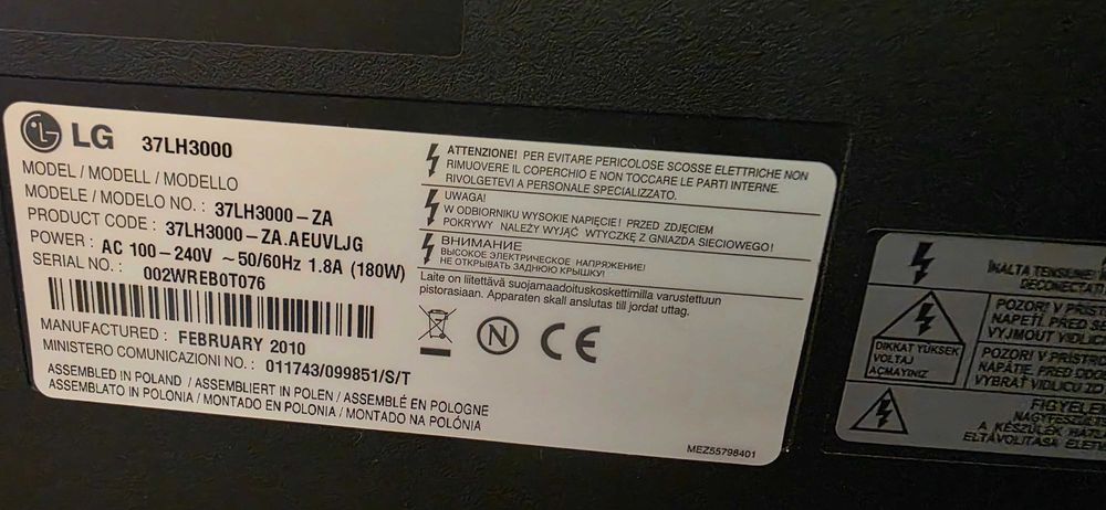Telewizor 37 cali LG FullHD + wieszak na ścianę