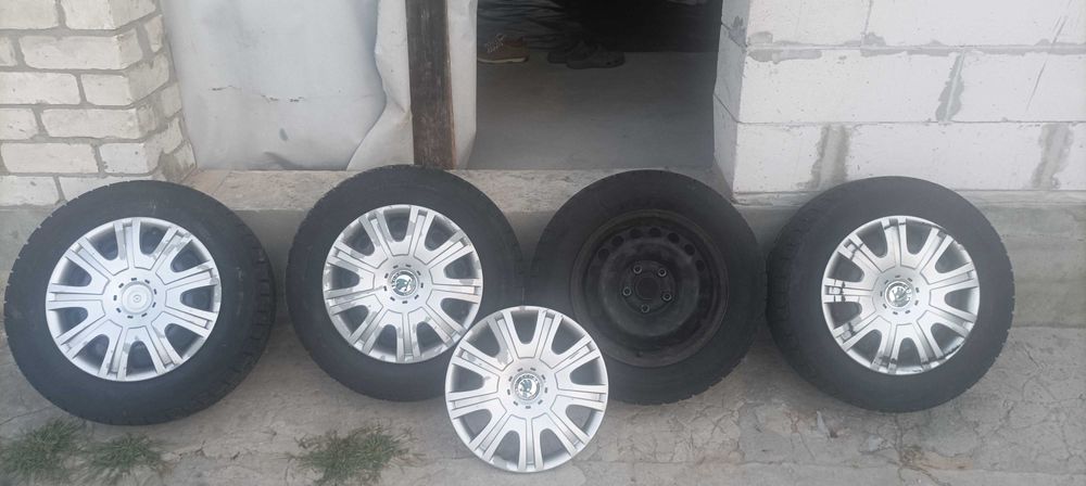 R15 диски орегінал VAG