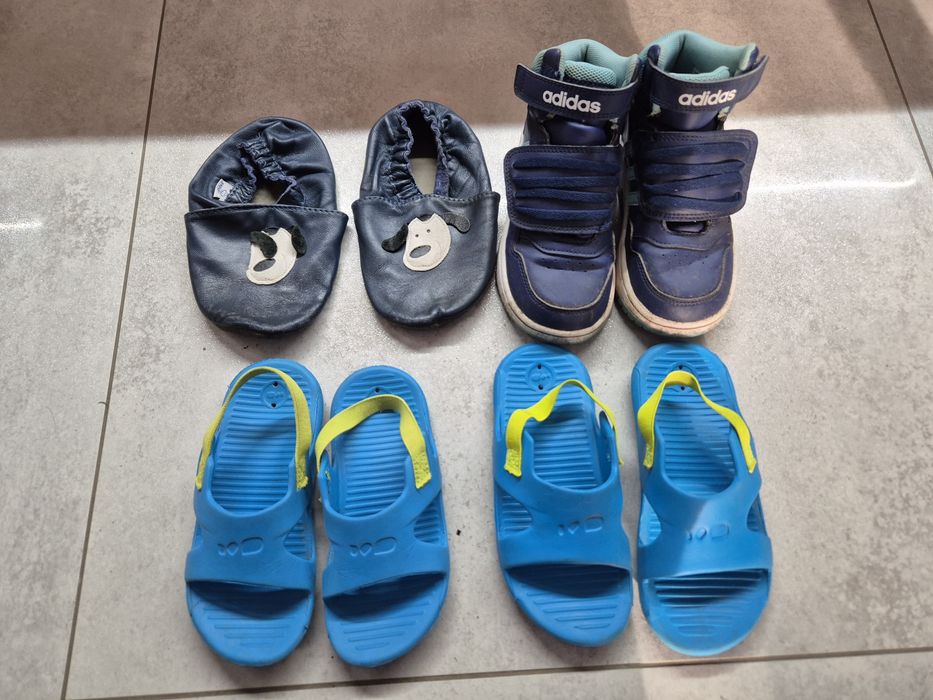 4 pary butów dla chłopca adidas paputki decathlon do wody