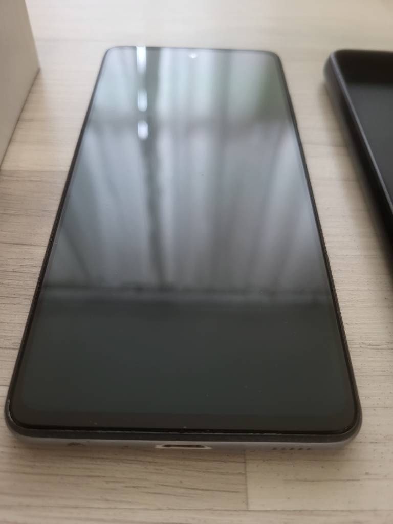 Rezerwacja - Samsung A52s 5G - 100% sprawny komplet - WYSYŁKA