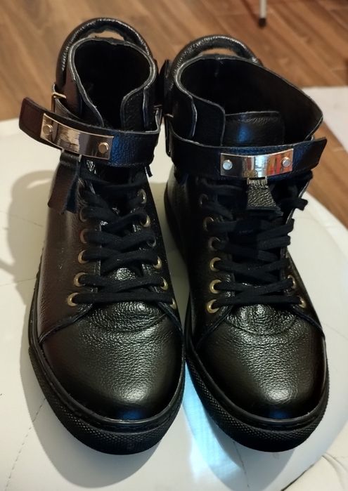 Śliczne  calkowicie nowe skórzane buty! Bardzoo okazyjna cena!