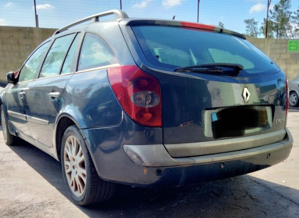 Renault Laguna 2.2 DCI de 2003 disponível para peças