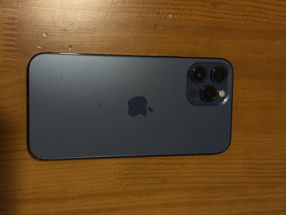 Iphone 12 Pro Max 128GB em excelente estado.