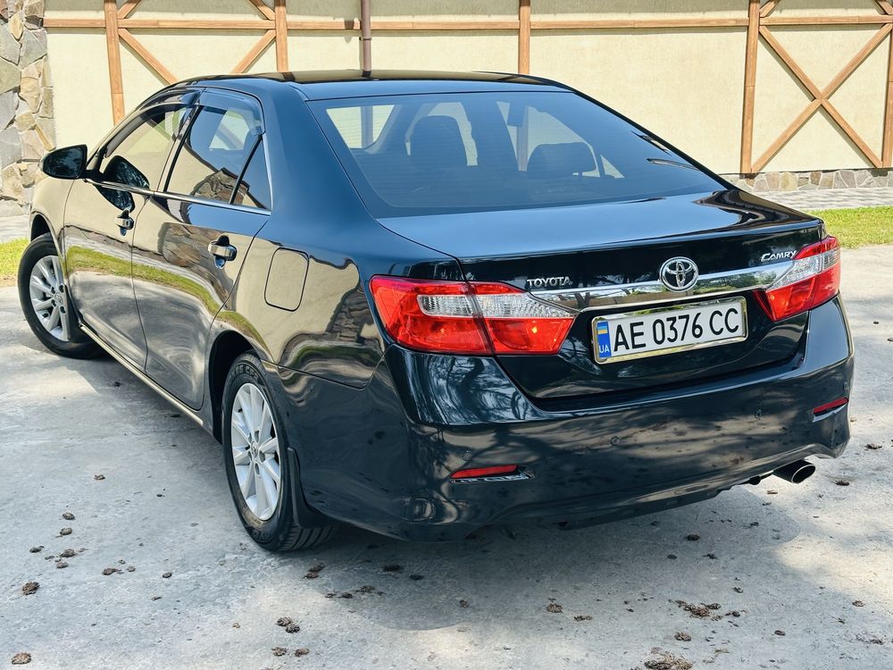 Toyota Camry идеал Не крашена