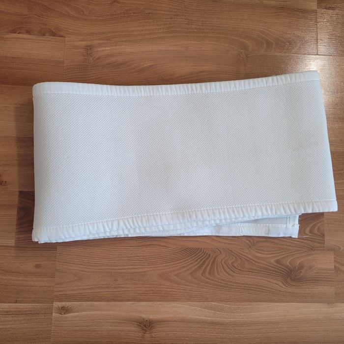 Oddychajacy ochraniacz na łóżeczko Air Bumper BabyMatex 200cm