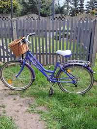 Fioletowy rower miejski