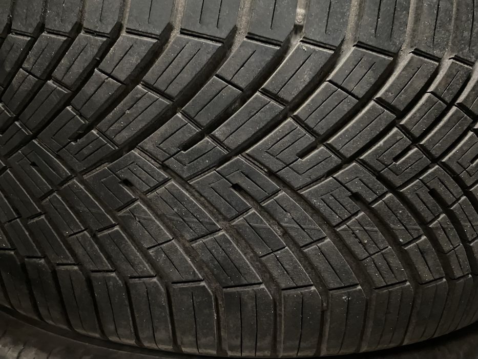 Opony całoroczne275/45R20Continental2024