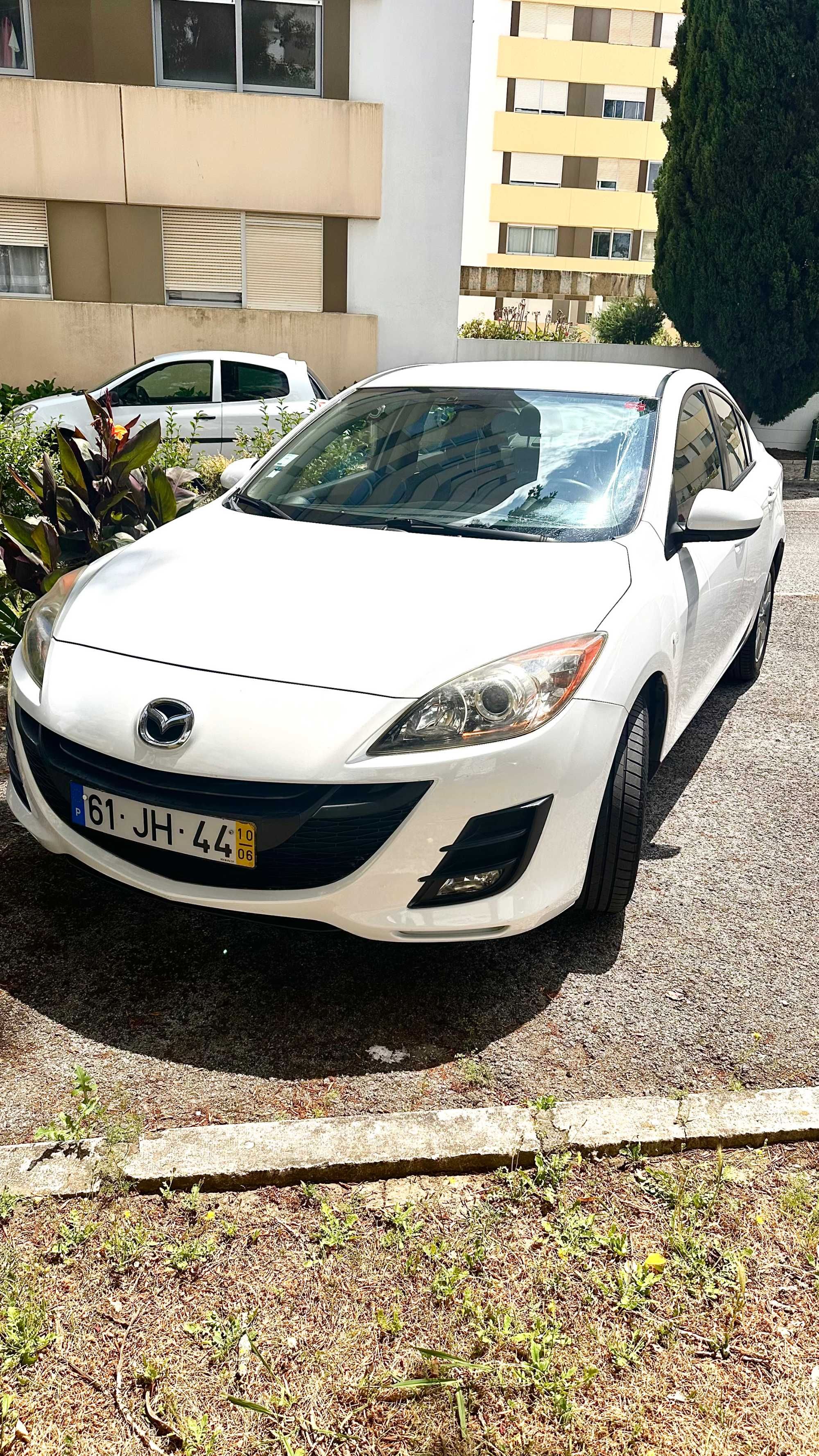 Mazda 3 MZ-CD 1.6 Exclusive Plus – 2010 (Branco Pérola)