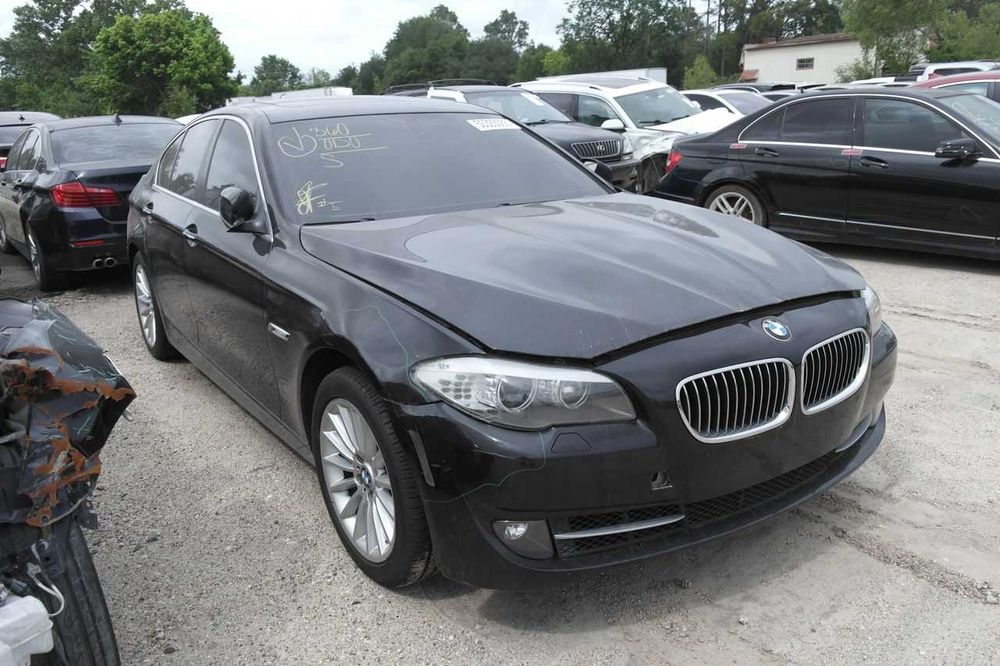 Бампер BMW 5-серия F10 разборка бу запчасти шрот БМВ Ф10 США