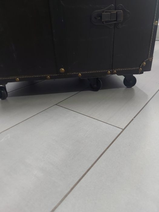 Bar bau arca movel com rodas