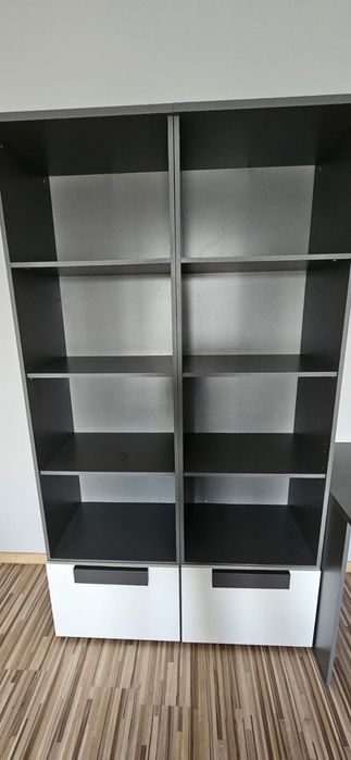 Pilnie sprzedam zestaw mebli młodzieżowych