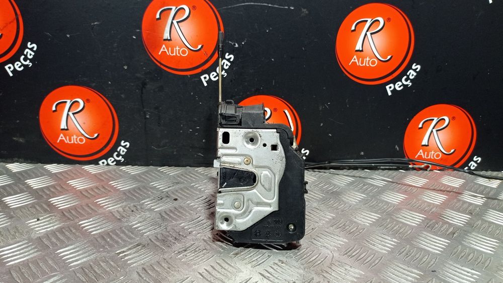 Fecho Da Porta Frente Dto Mercedes-Benz C-Class (W203)