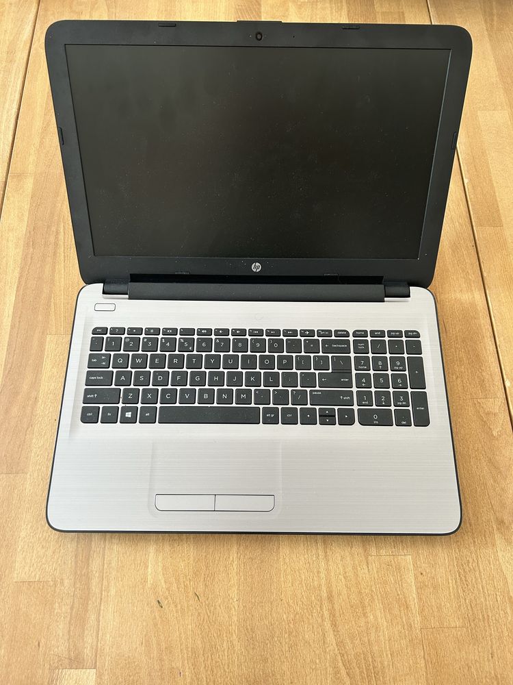 HP 255 g5 notebook PC wraz z ładowarką