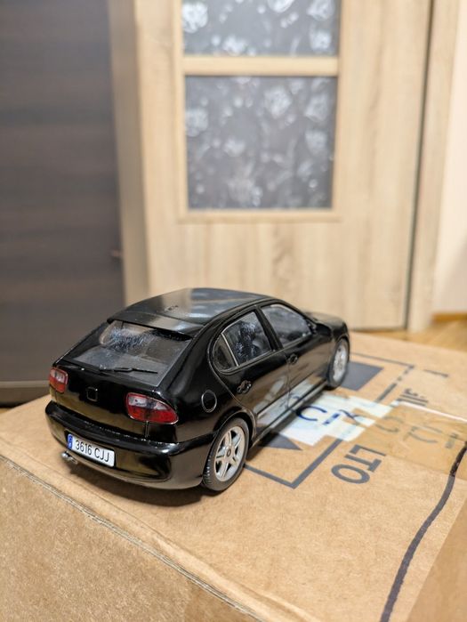 Model Seat Leon MK1  1:24