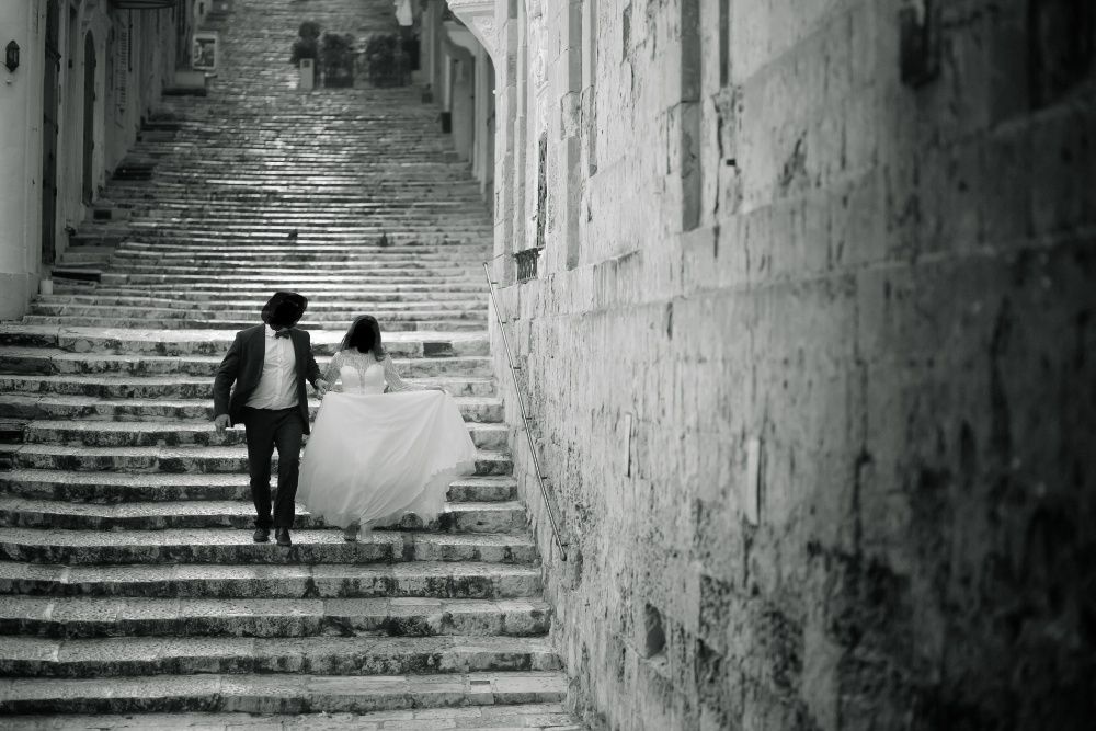 Suknia ślubna r. 38 długi rękaw PIĘKNA