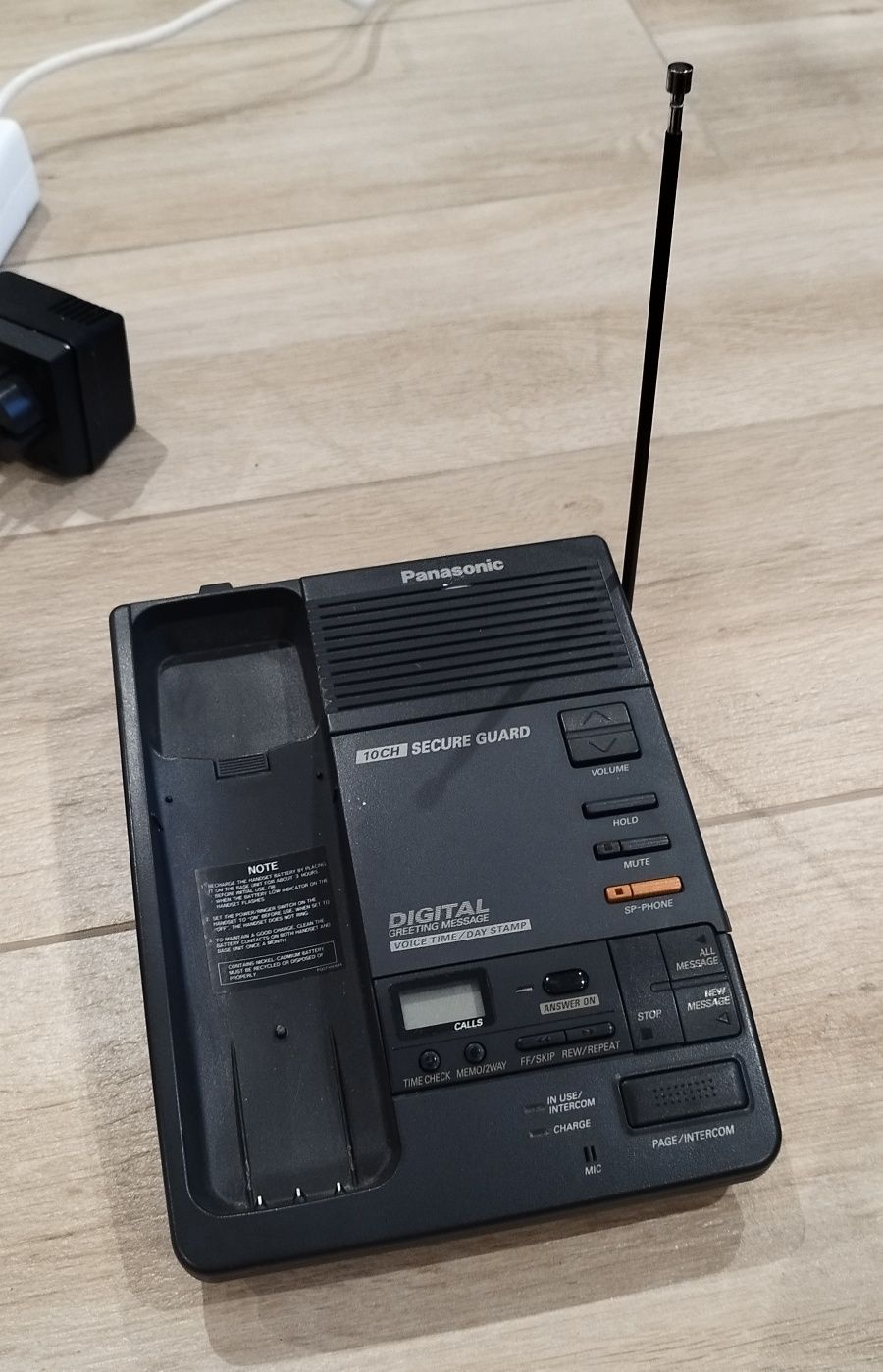 Telefon kolekcjonerski Panasonic KX-T4360