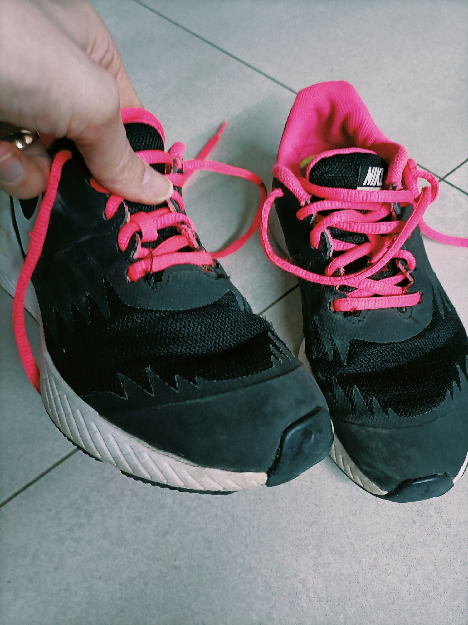 Buty sportowe Nike dla dziewczyny