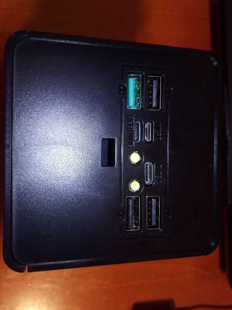 Powerbank PD 60000mah 32 wymienne ogniwa 18650 (ogniwa w zestawie)