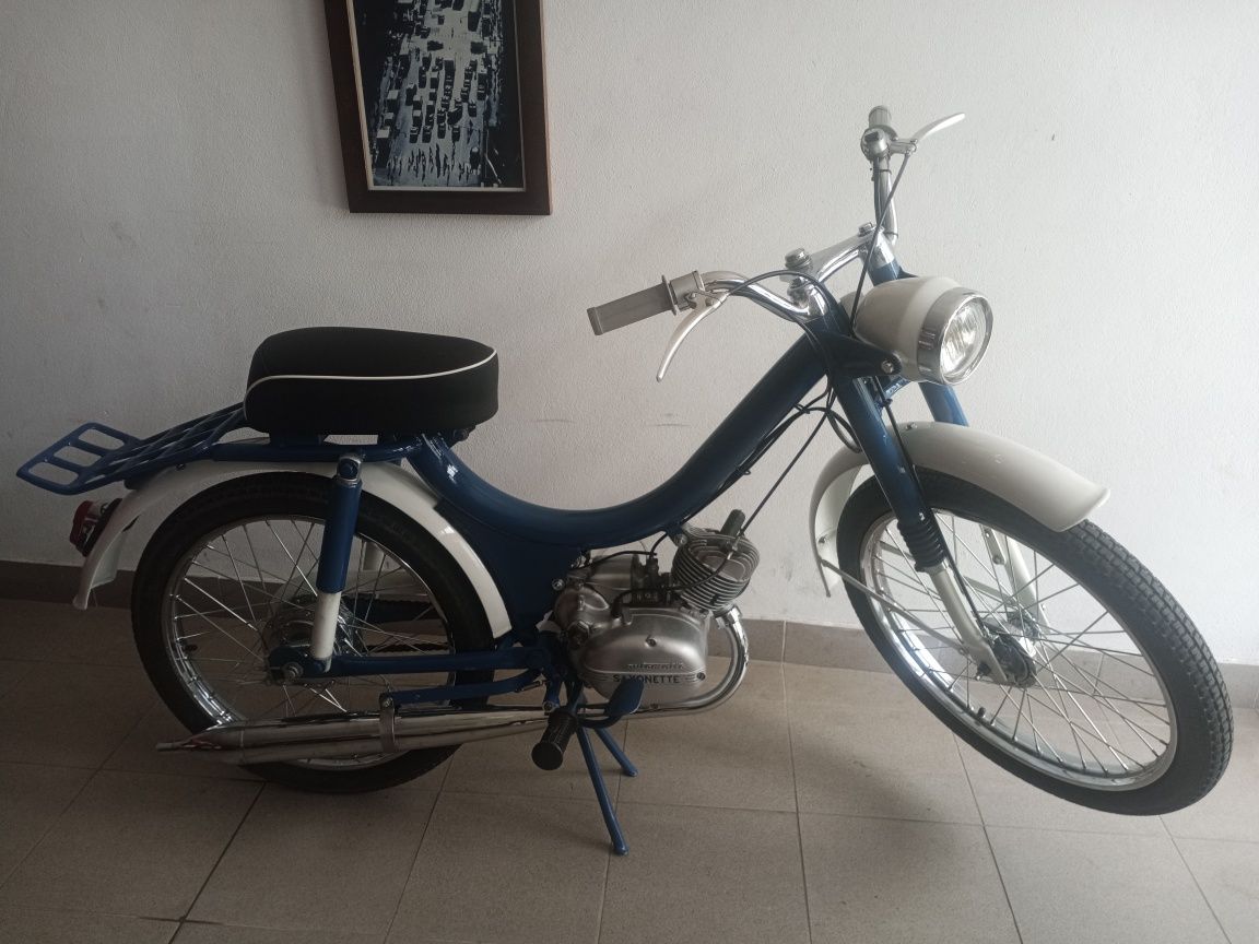 Sachs Minor c/ documentos