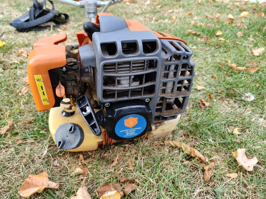 Podkaszarka kosiarka spalinowa do trawy 3.8 kW