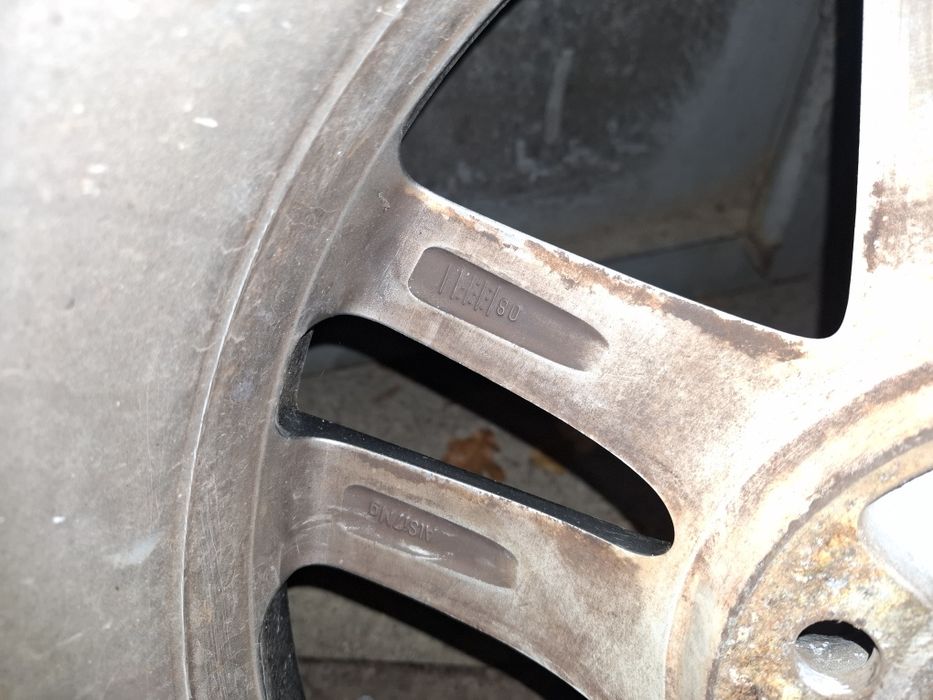 Диски р 17 стояли на турані  по Україні не їздили