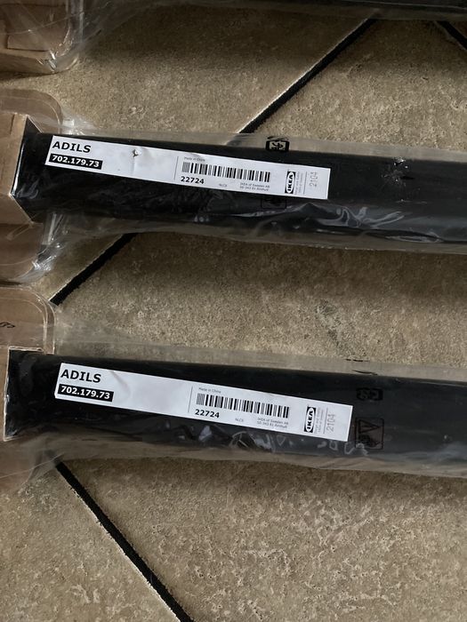 Cztery regulowane nogi do blatu - Ikea