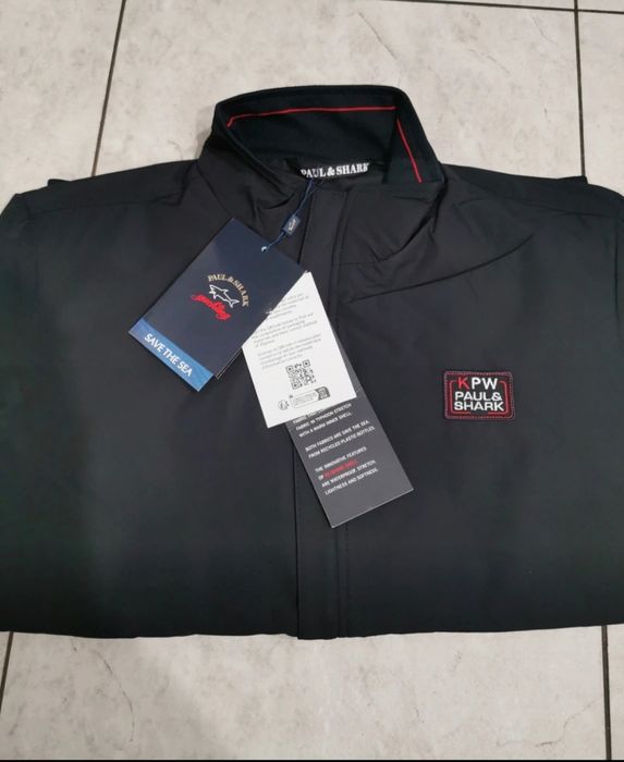 Granatowa kurtka wiatrówka Paul & Shark