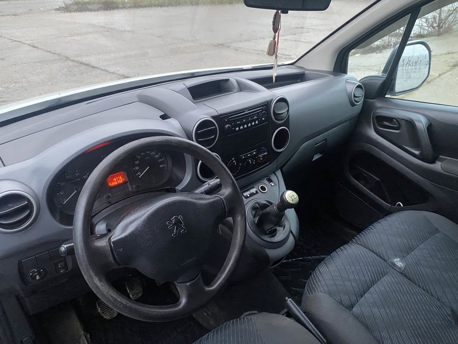Продам Peugeot Partner