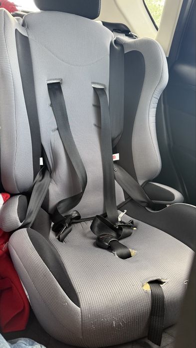 Продам автокрісло бу