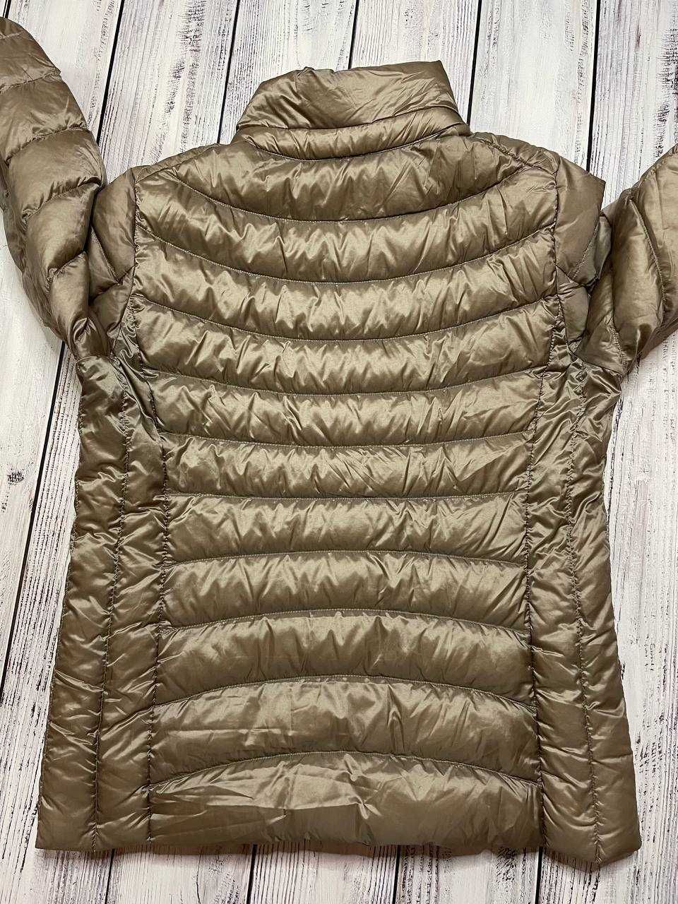 Микропуховик Uniqlo