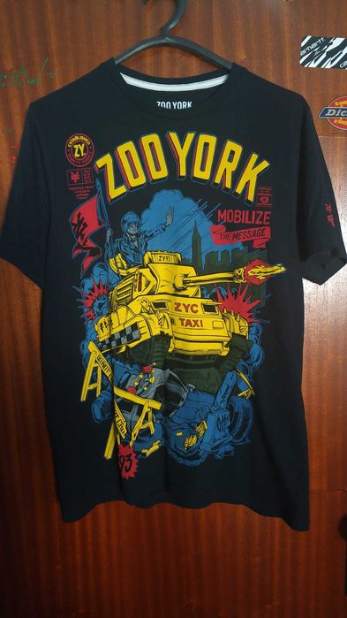 [NOVO] T-Shirt Zoo York vs Stephen Halker - Tamano M