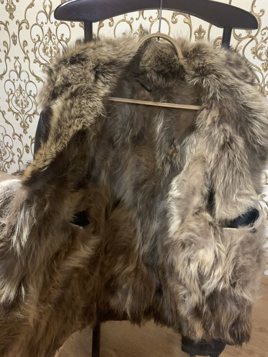 Мужская  кожаная куртка с мехом волка