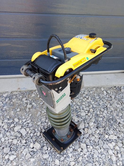 Skoczek stopa Wacker Neuson BS 60-2 plus