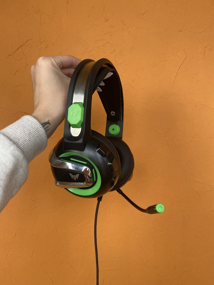 Навушники Crown Gaming Headset CMGH-3102 Green