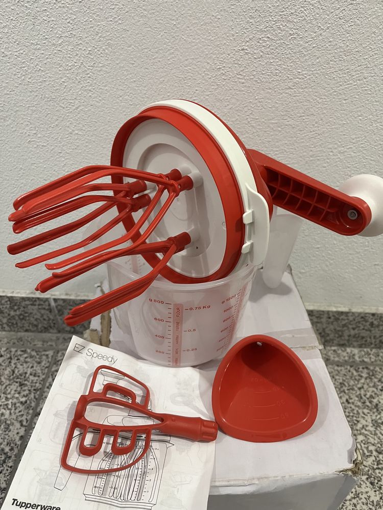 Batedor Manual Tupperware