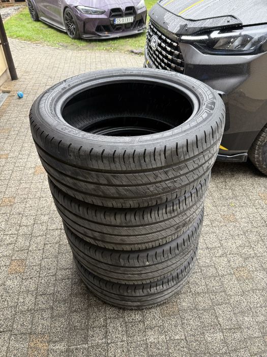 Goodyear Efficientgrip Cargo2  235/50 R19C