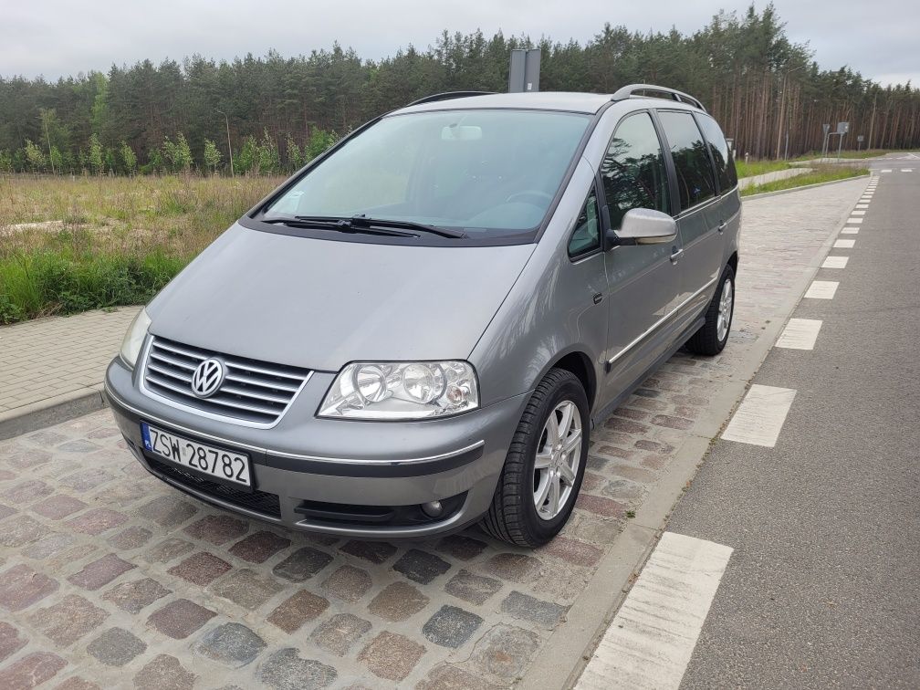 Sharan automat 1.9 TDI 2004 r