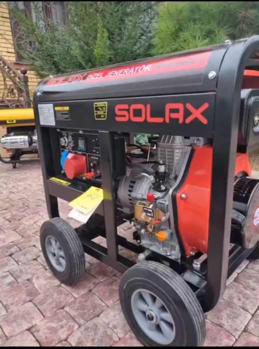 Продам генератор SOLAX