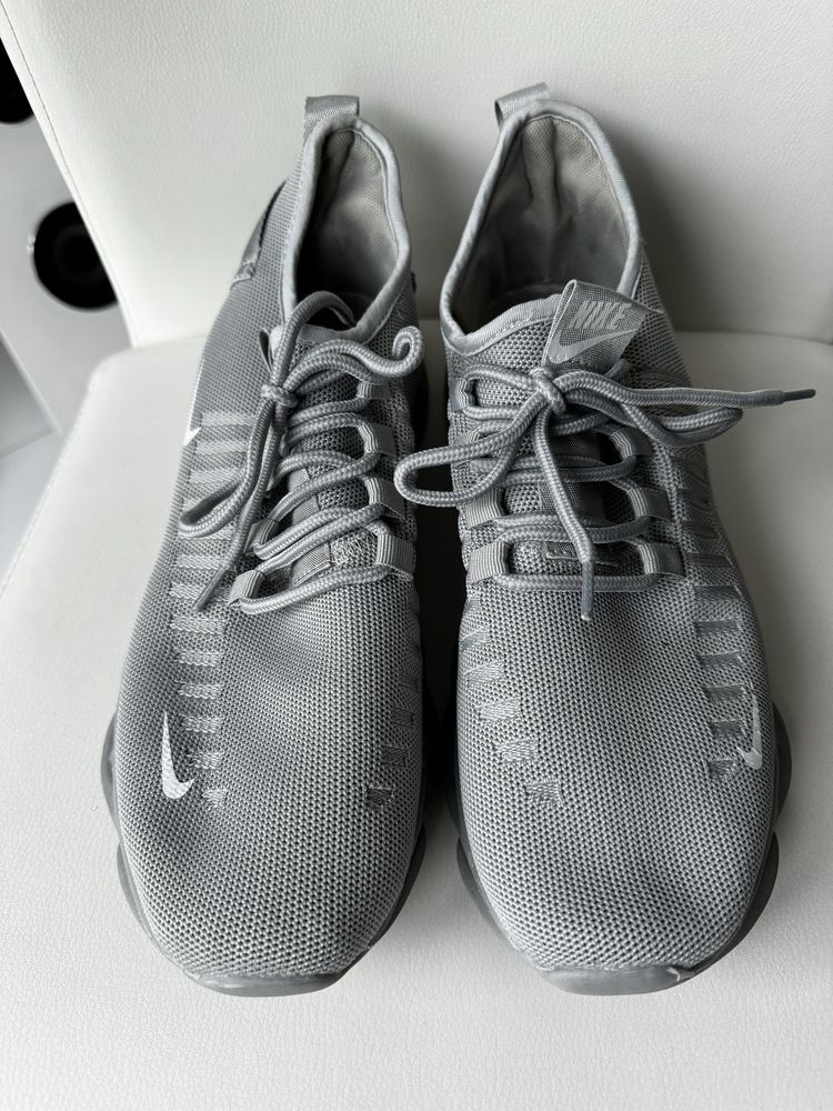 Buty Nike lekkie z siateczki roz 46