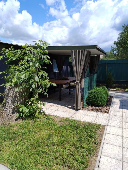 Оренда будинку на вихідні у Опішні