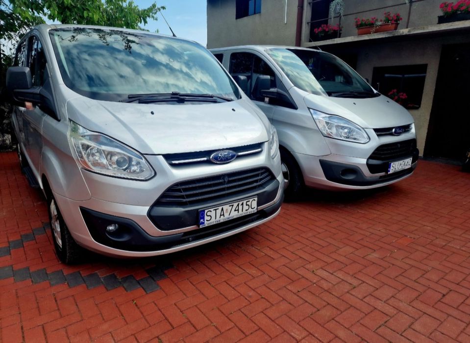 Wypożyczalnia Wynajem Bus 9 osobowy FORD Tourneo Custom