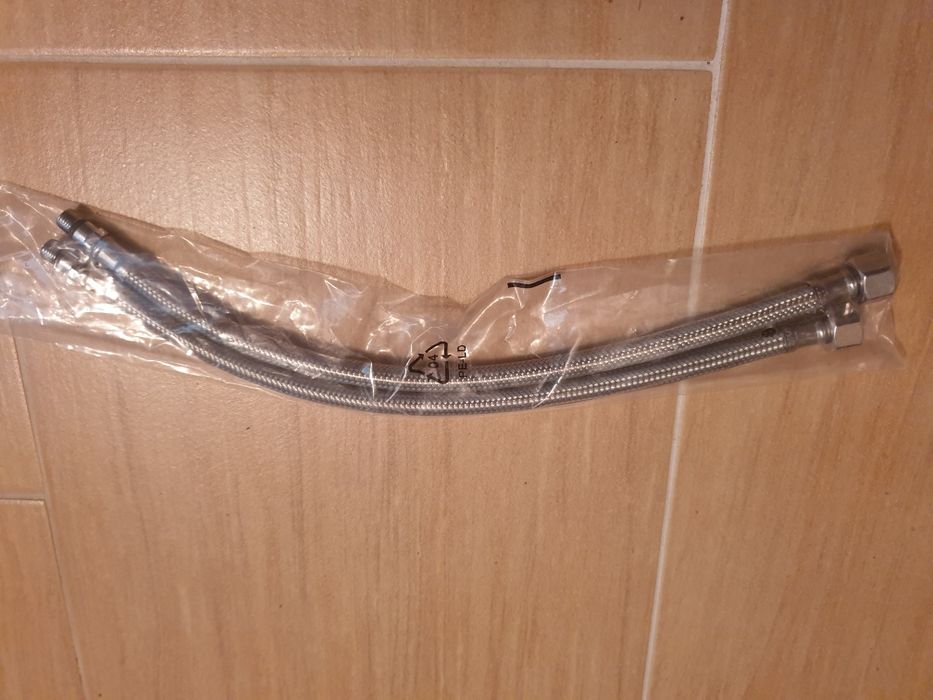 2 nowe wężyki do baterii 30cm 3/8